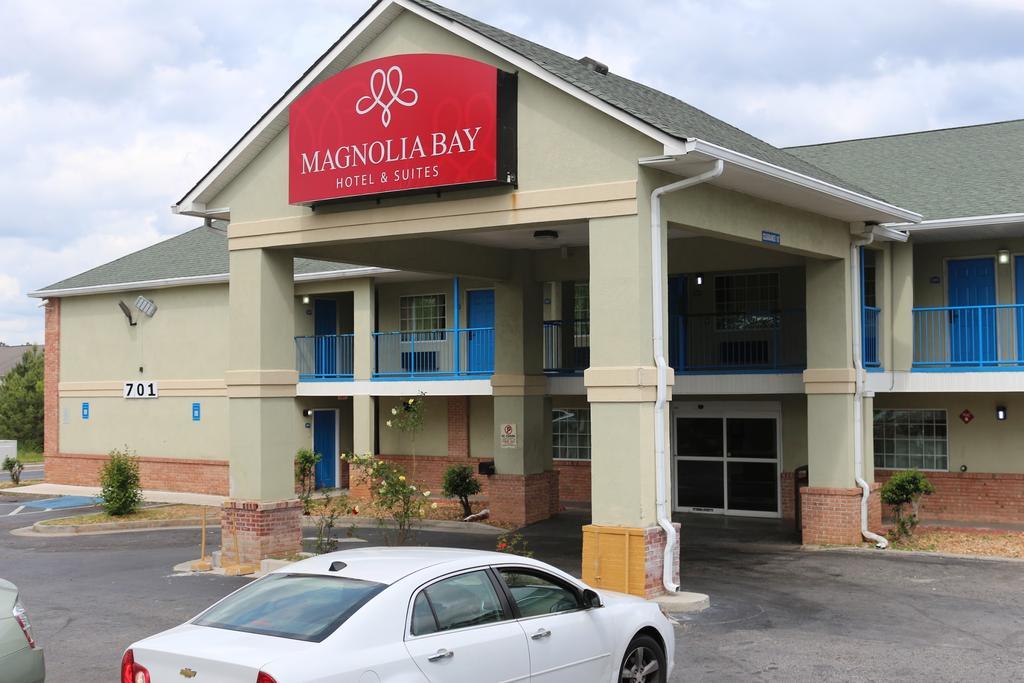 Magnolia Bay Hotel & Suites Jonesboro Exterior foto